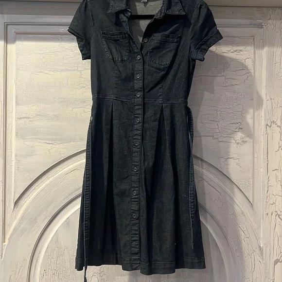 merona denim dress Rolla's :: Mara Button Down Denim Midi Dress in Deep Blue Wash  HANNAH-ANNA